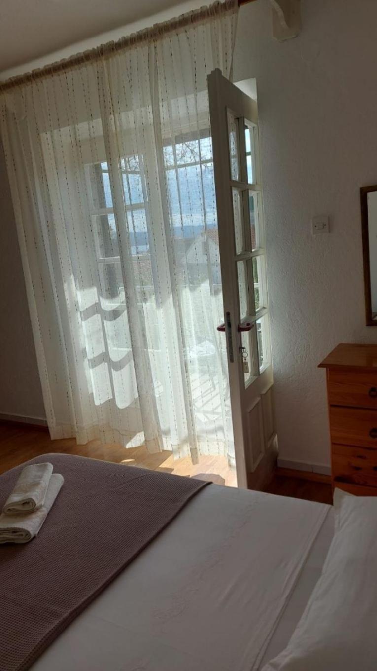 Apartment Brane Bol Eksteriør bilde