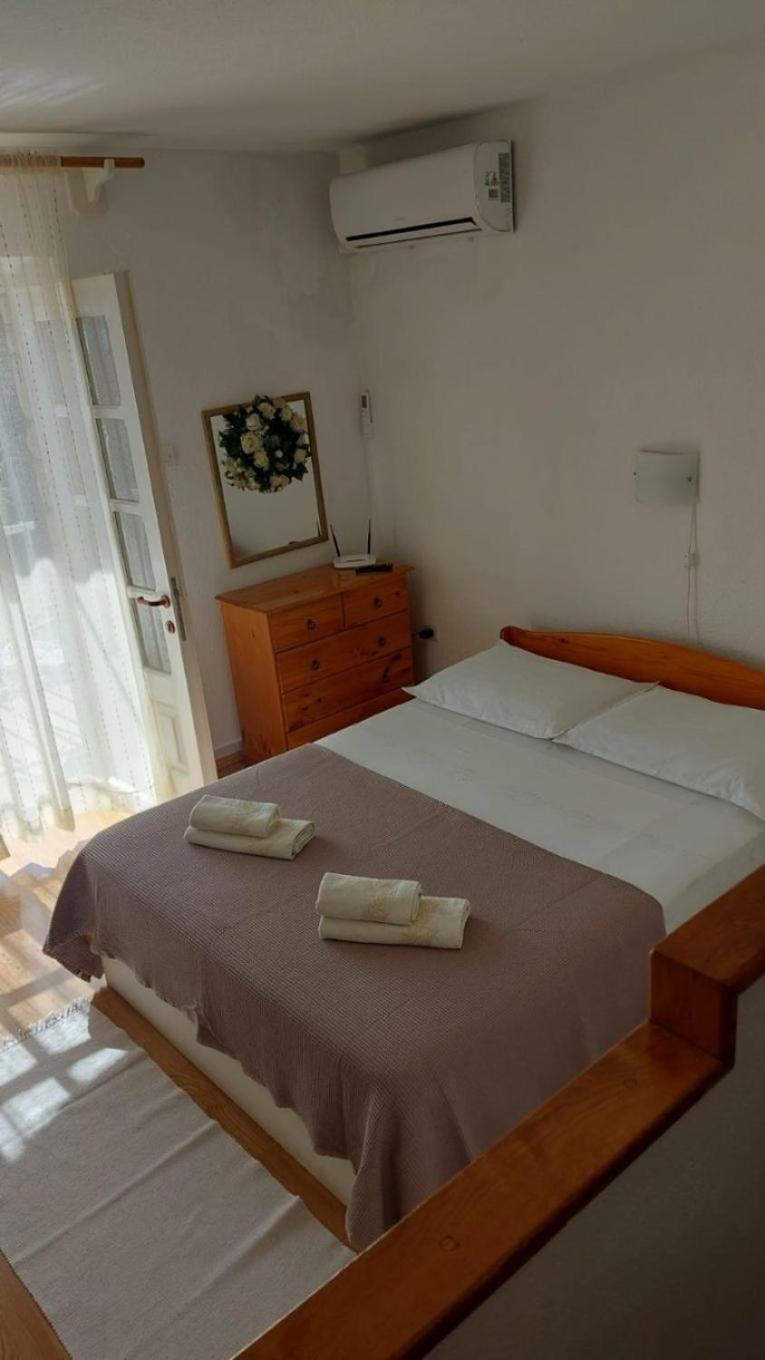 Apartment Brane Bol Eksteriør bilde